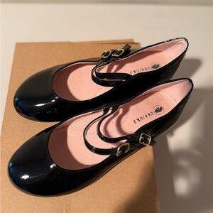 Elegant Black Mary Jane Shoes (Big Girls Size 4)